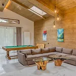 Villa Pirin Style &